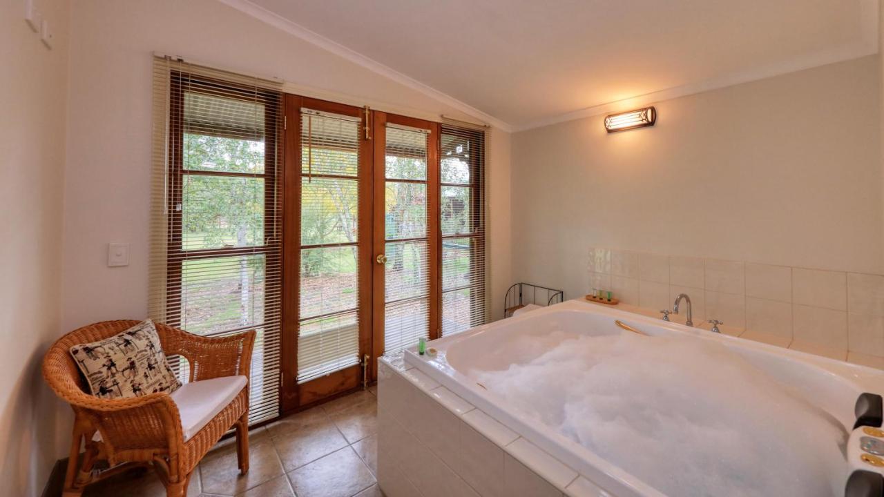 Beechworth Cedar Cottages Dış mekan fotoğraf
