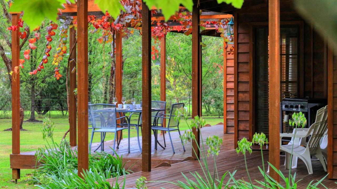 Beechworth Cedar Cottages Dış mekan fotoğraf